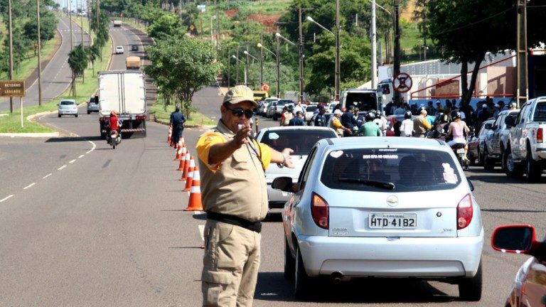 Confira pontos de interdição no trânsito de Campo Grande neste final de semana